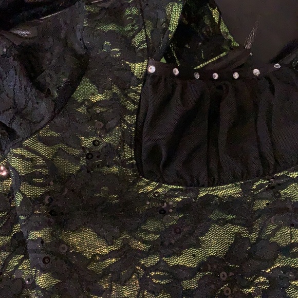 Unique ballet costume! - Picture 3 of 3